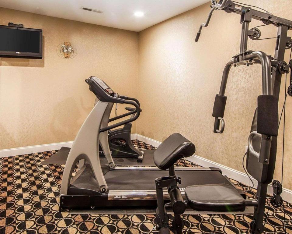 Quality Inn & Suites Бремен Экстерьер фото