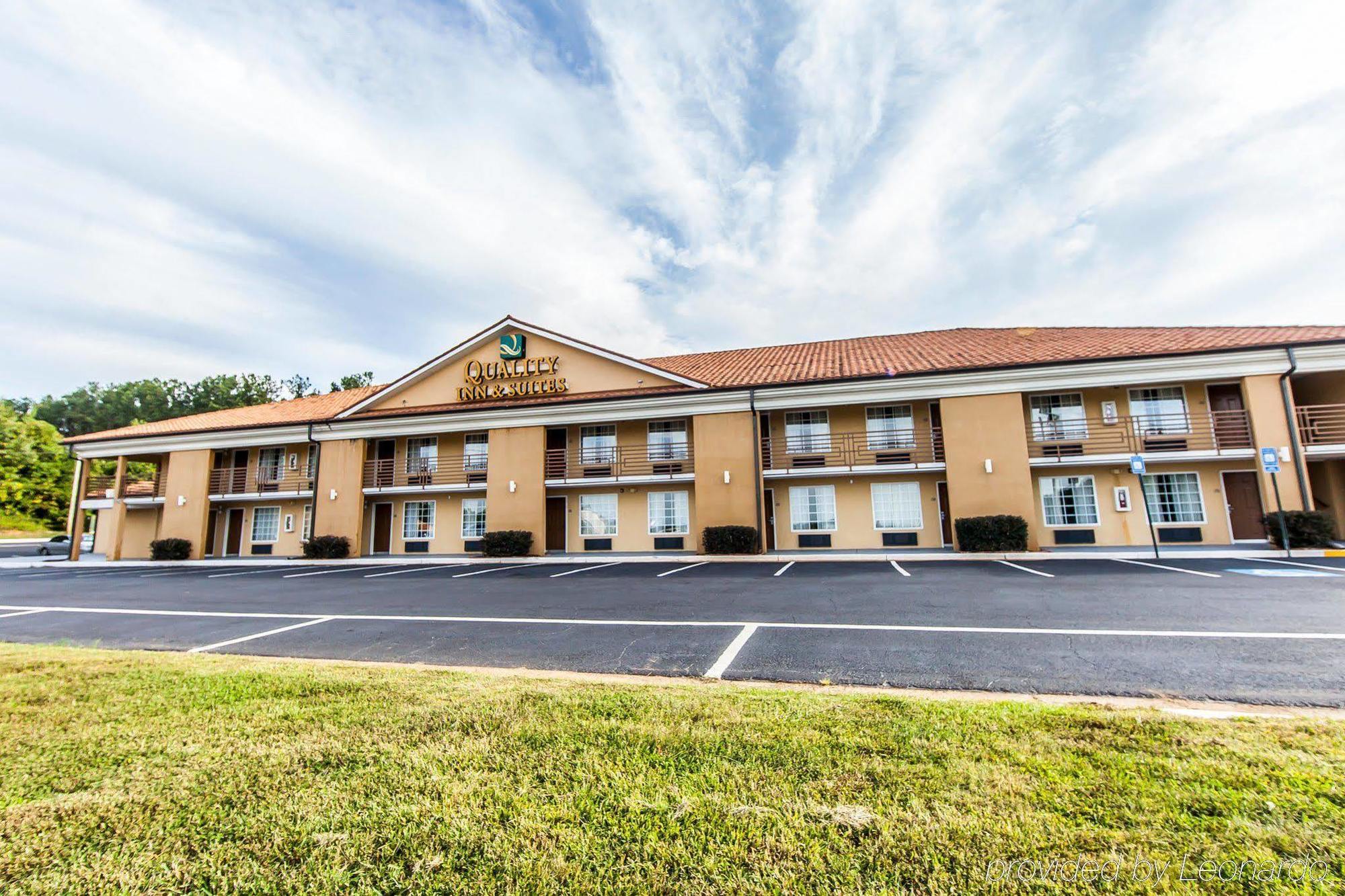 Quality Inn & Suites Бремен Экстерьер фото